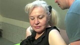 Exclusive granny porn scene - porn video