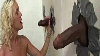 Fucking Anonymous BBC Thru Gloryhole - porn video